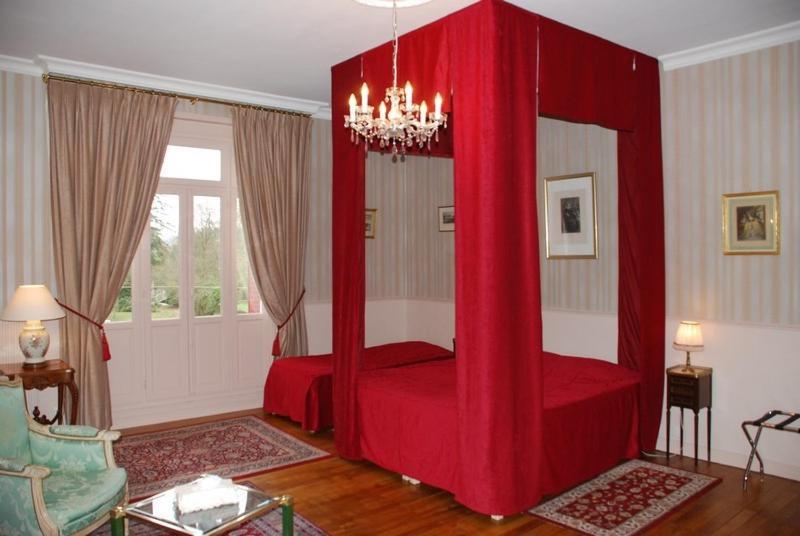 Bed and Breakfast Le Moulin De Francueil Экстерьер фото